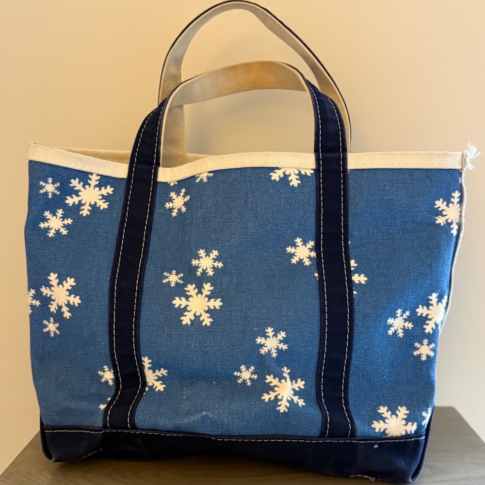 Vintage L.L. Bean Boat and Tote Medium Snowflake Canvas Bag USA Made Blue
